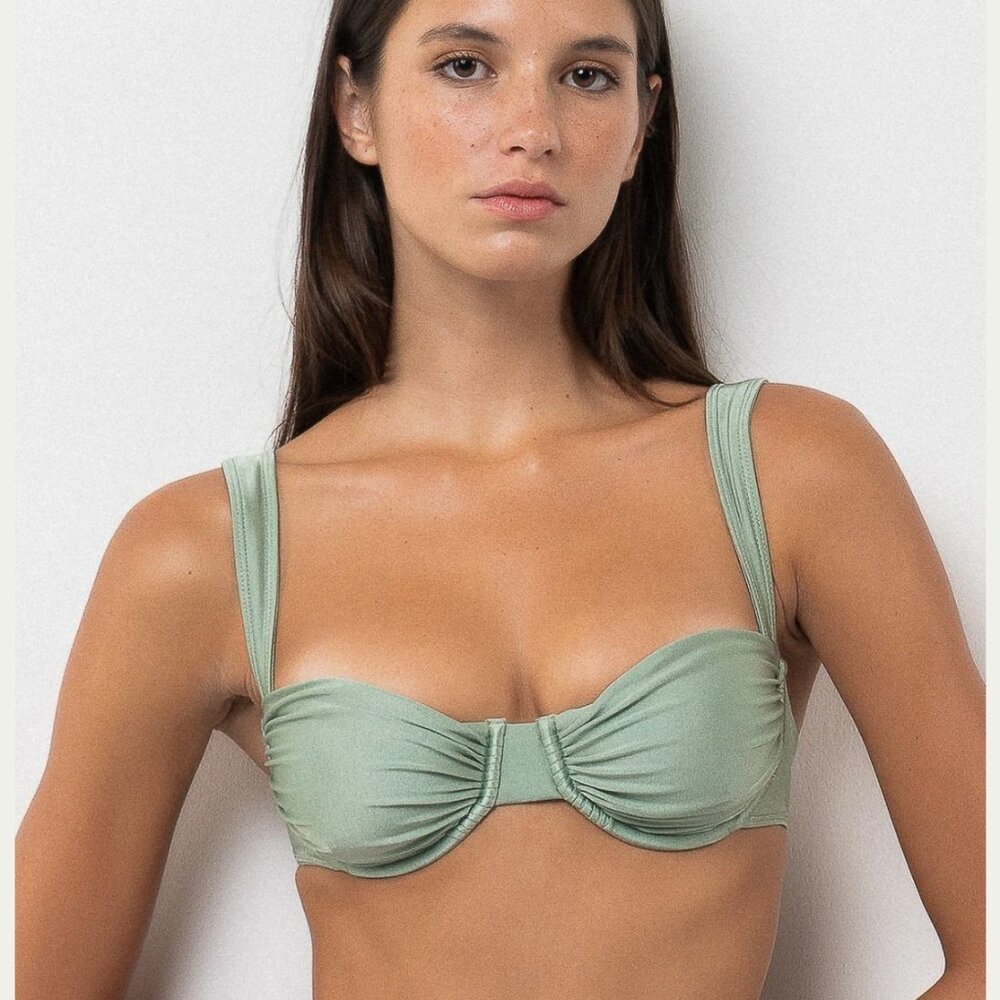 NWT Belle the Label | Oracle Top